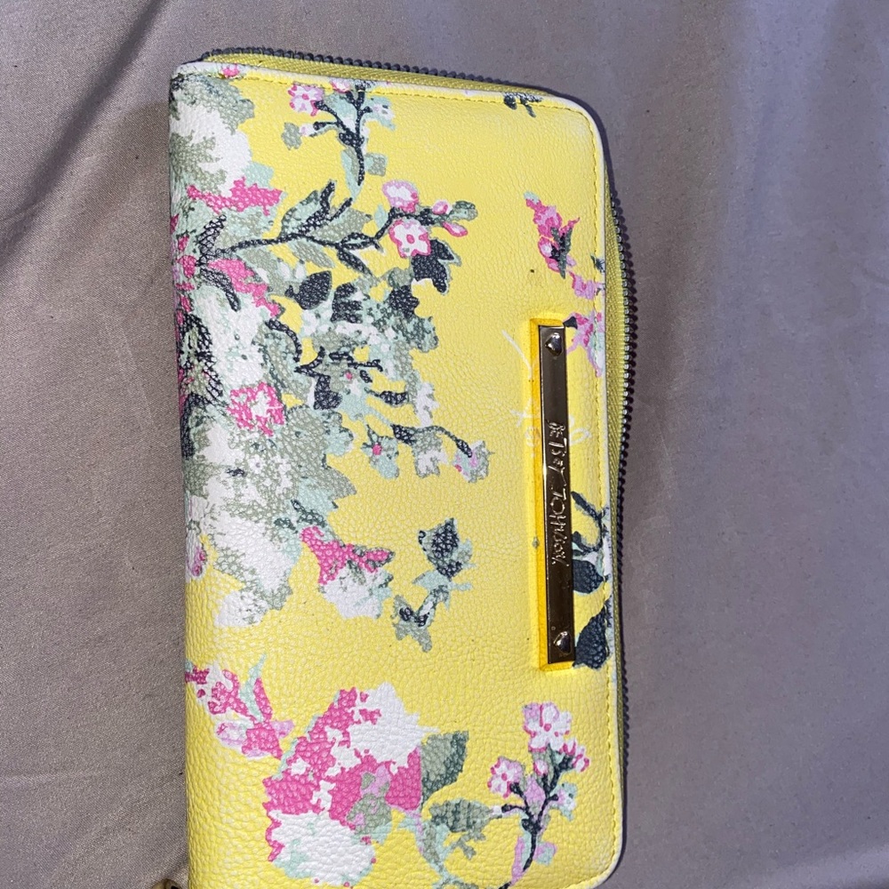 Besty Johnson Wallet